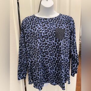 Quacker Factory Stylish Blue Leopard Print Women's Top size 2x.